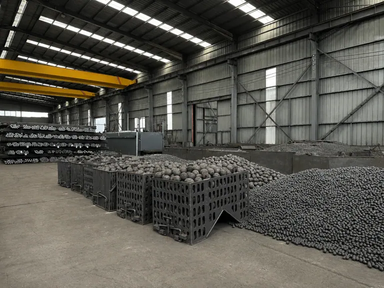 Forged grinding balls in bulk after heat treatment