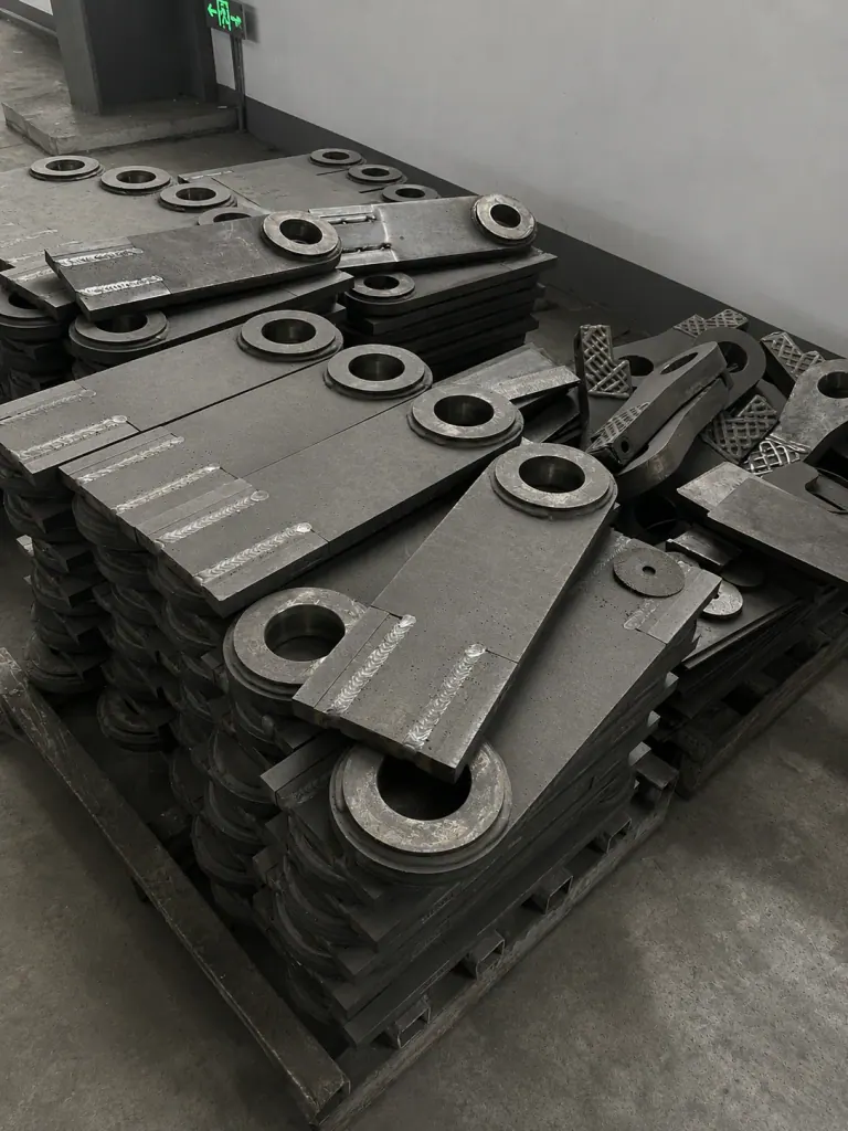 Liner segments stacked by fitting position